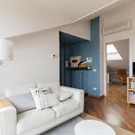 Guesthost - Navigli Modern Flat * Milano
