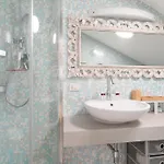 Daire Guesthost - Navigli Modern Flat *