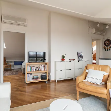 Guesthost - Navigli Modern Flat Milão